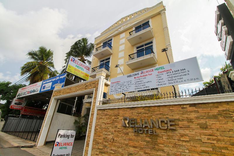 Oyo 126 Reliance Hotel Kolombo Exteriér fotografie